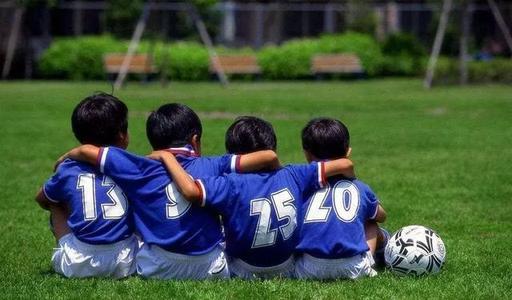 色色视频网站入口廠家想讓孩子長高高嗎？快來加入運動行列